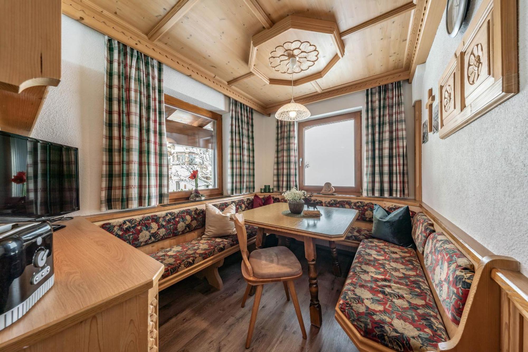 Haus Schoeser Хипах Екстериор снимка